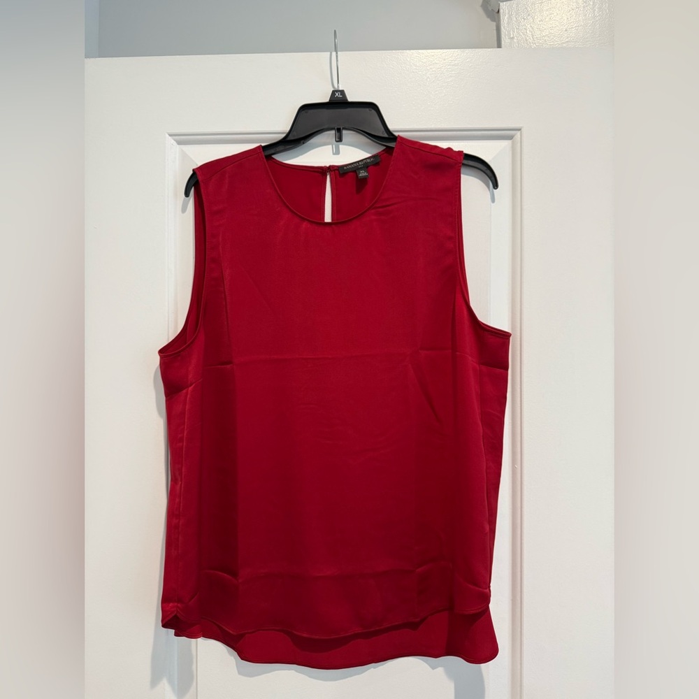 Signature Silk Tank